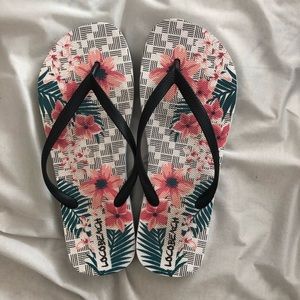 Locobeach Flip Flops